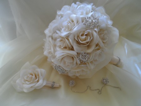 BOUQUET ROSE SINTETICHE/ORGANZA